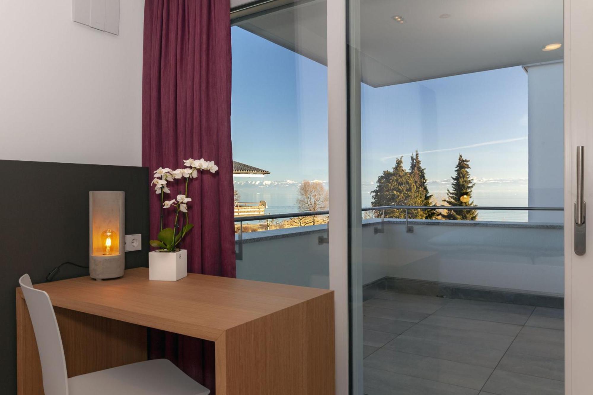 Haus Bank-Specker Daire Immenstaad am Bodensee Dış mekan fotoğraf